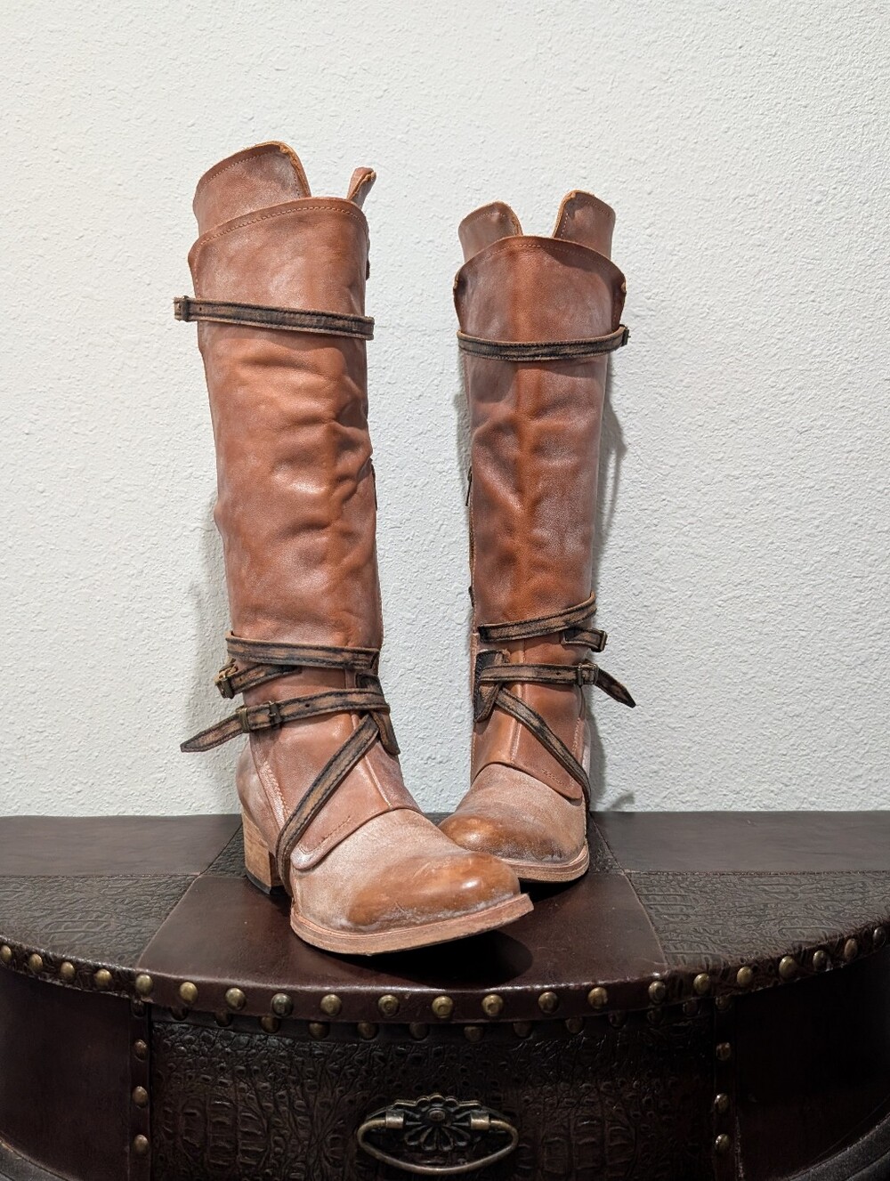 Freebird GIA Tan Distressed Leather Tall Knee-High Strap Boots Size 8
